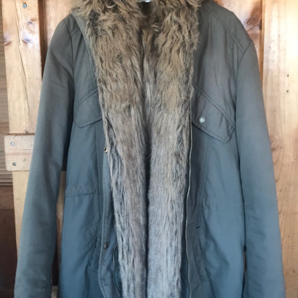 Urban outfitters hooded parka🧥